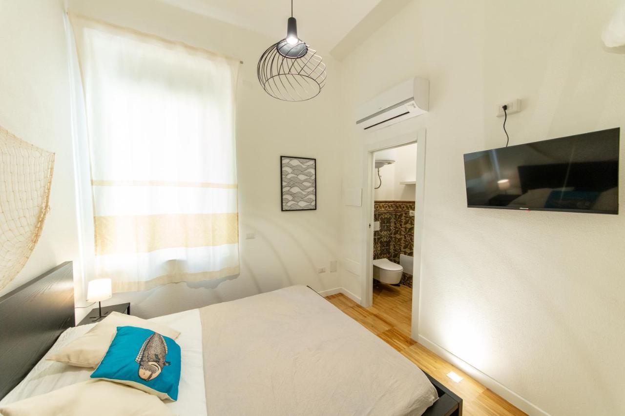 Lele'S Rooms Cagliari Exterior photo